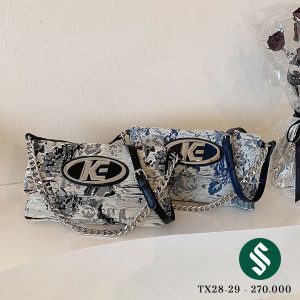 Túi jeans loang K.E Bản new 2023 xinh đẹp vô cùng.