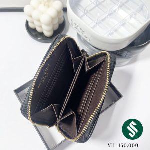 Ví da thương hiệu mẫu YSL, bên trong ví
