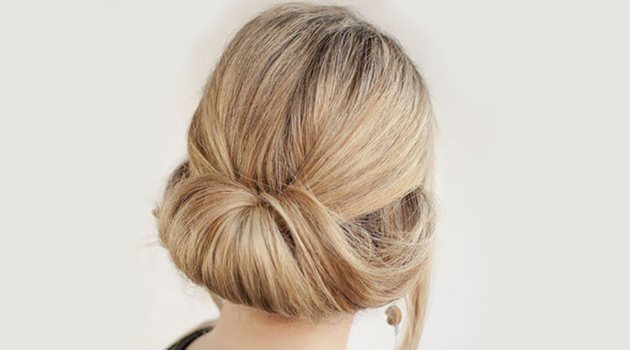 Búi tóc xoắn tròn cổ điển