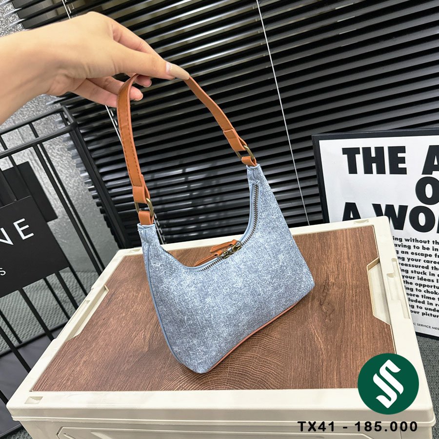 Túi kẹp nách khóa đồng mạt sau túi