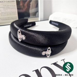 Băng đô vải tag địa cầu đính đá màu đen