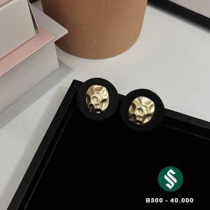 khuyên xỏ lổ vòng tròn vàng